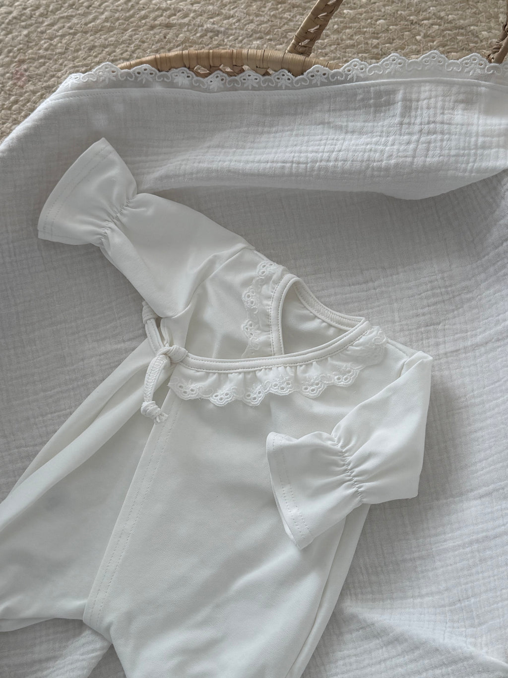 Boxpakje Dahlia - Broderie Off White - For Your Little Cutie