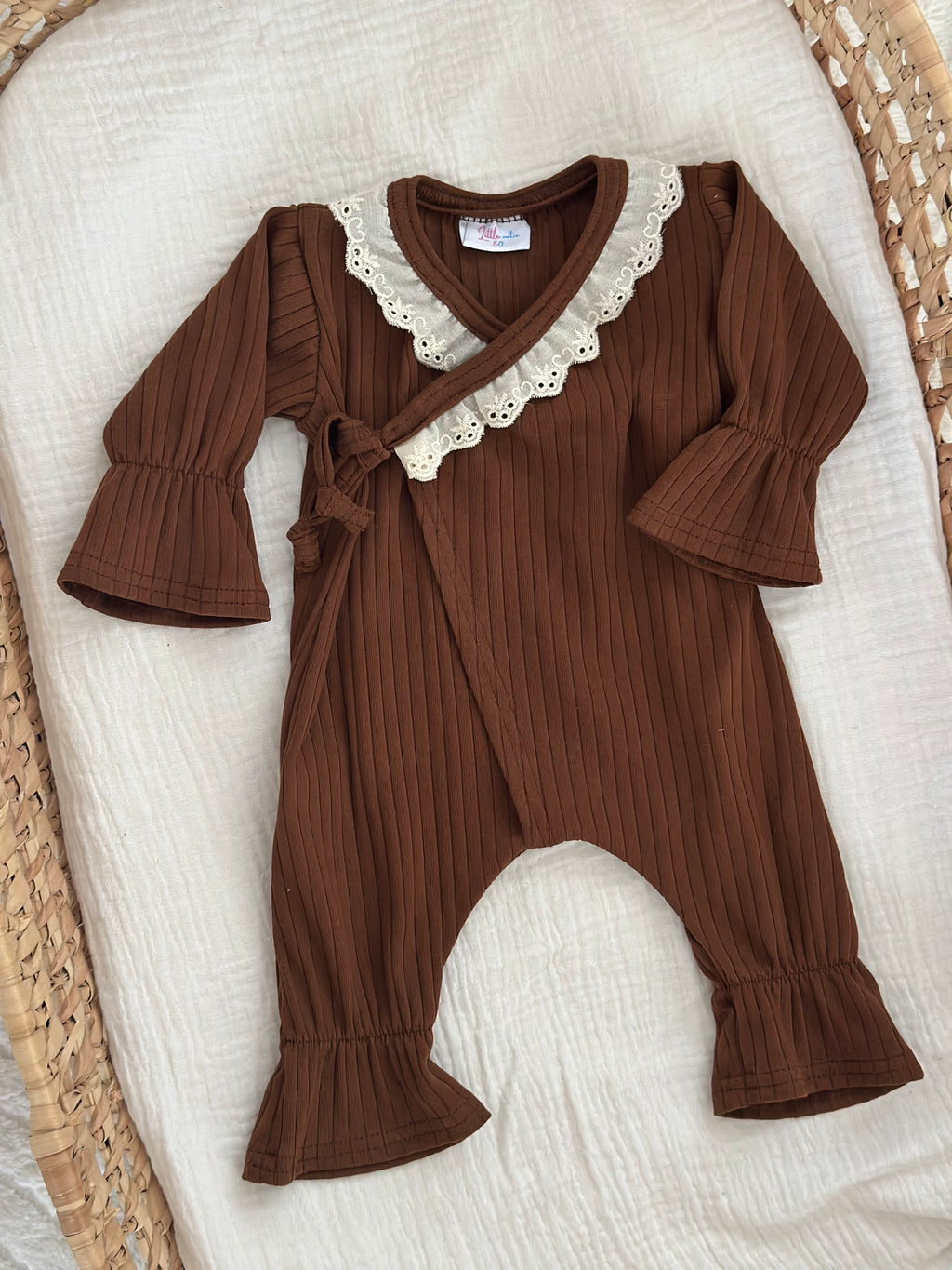 Boxpakje Broderie - Rib Walnut