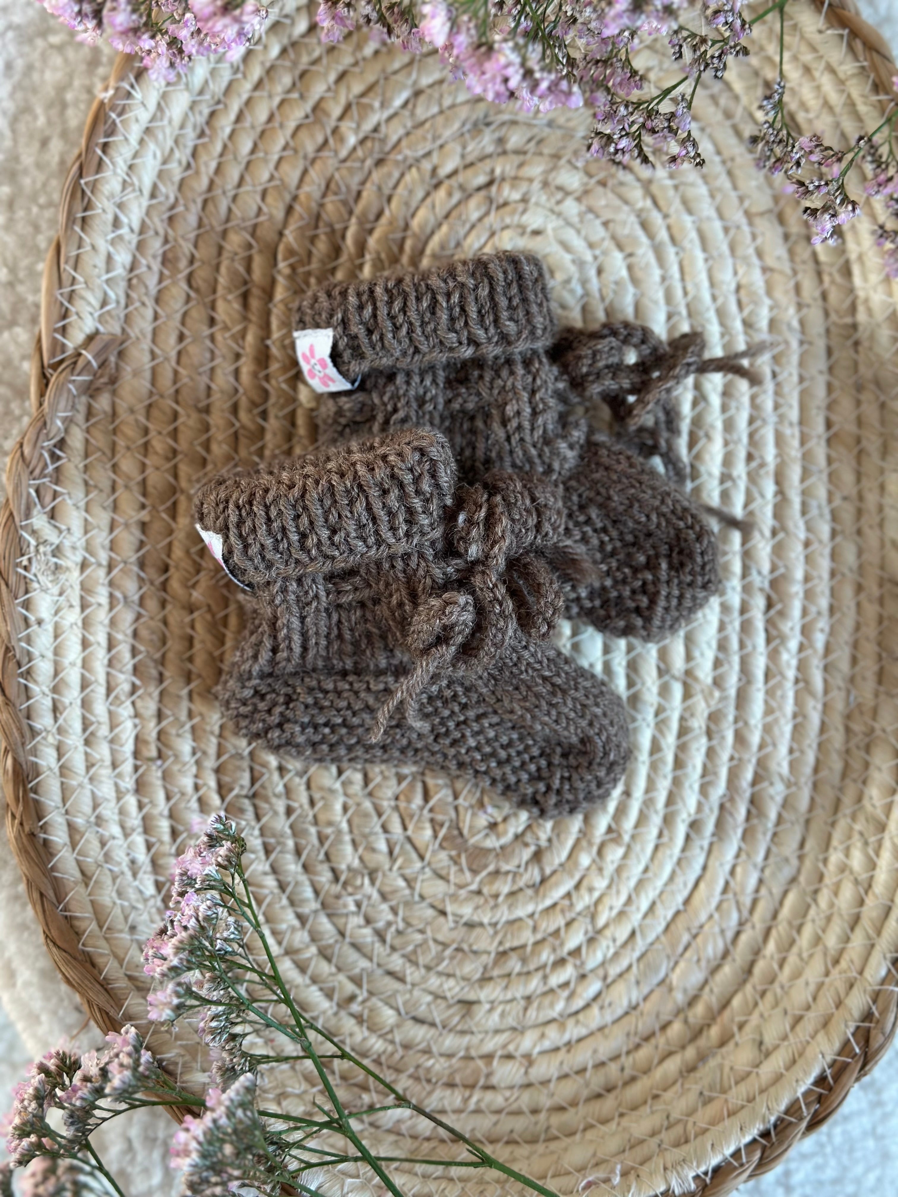 Slofjes - merino wol bruin - For Your Little Cutie