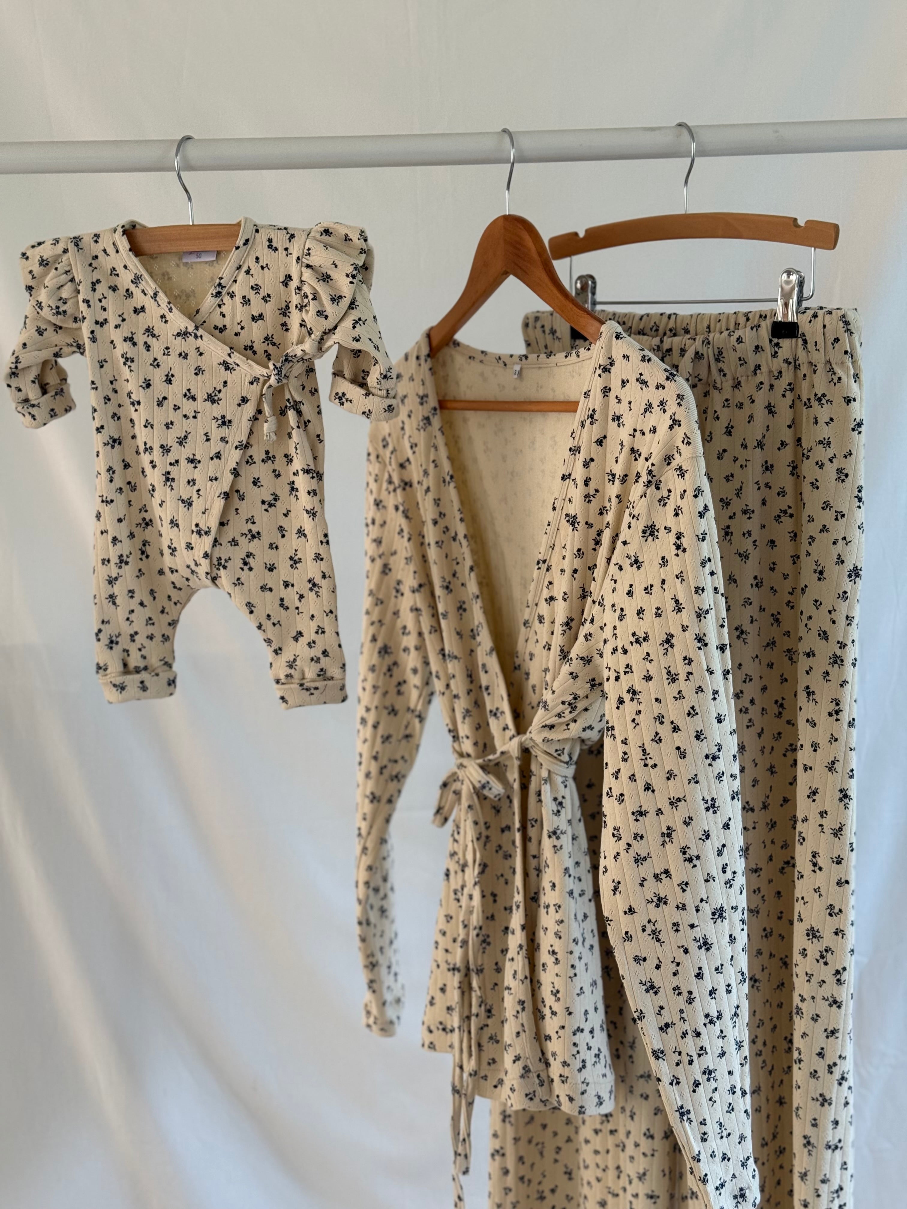 PRE-ORDER Mama Set - Pointelle Mini Flower