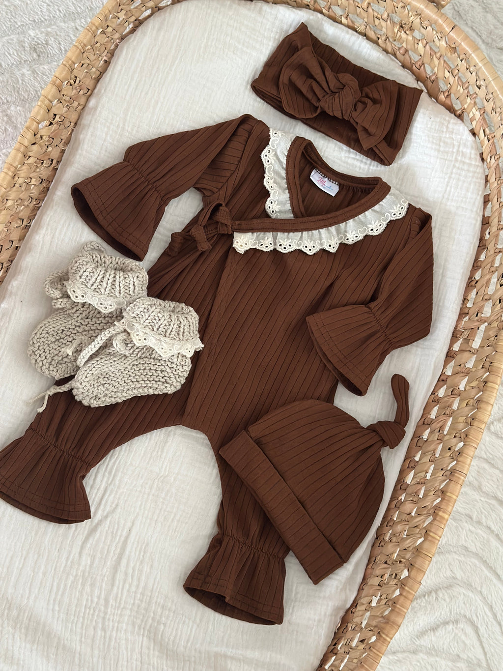 Boxpakje Broderie - Rib Walnut