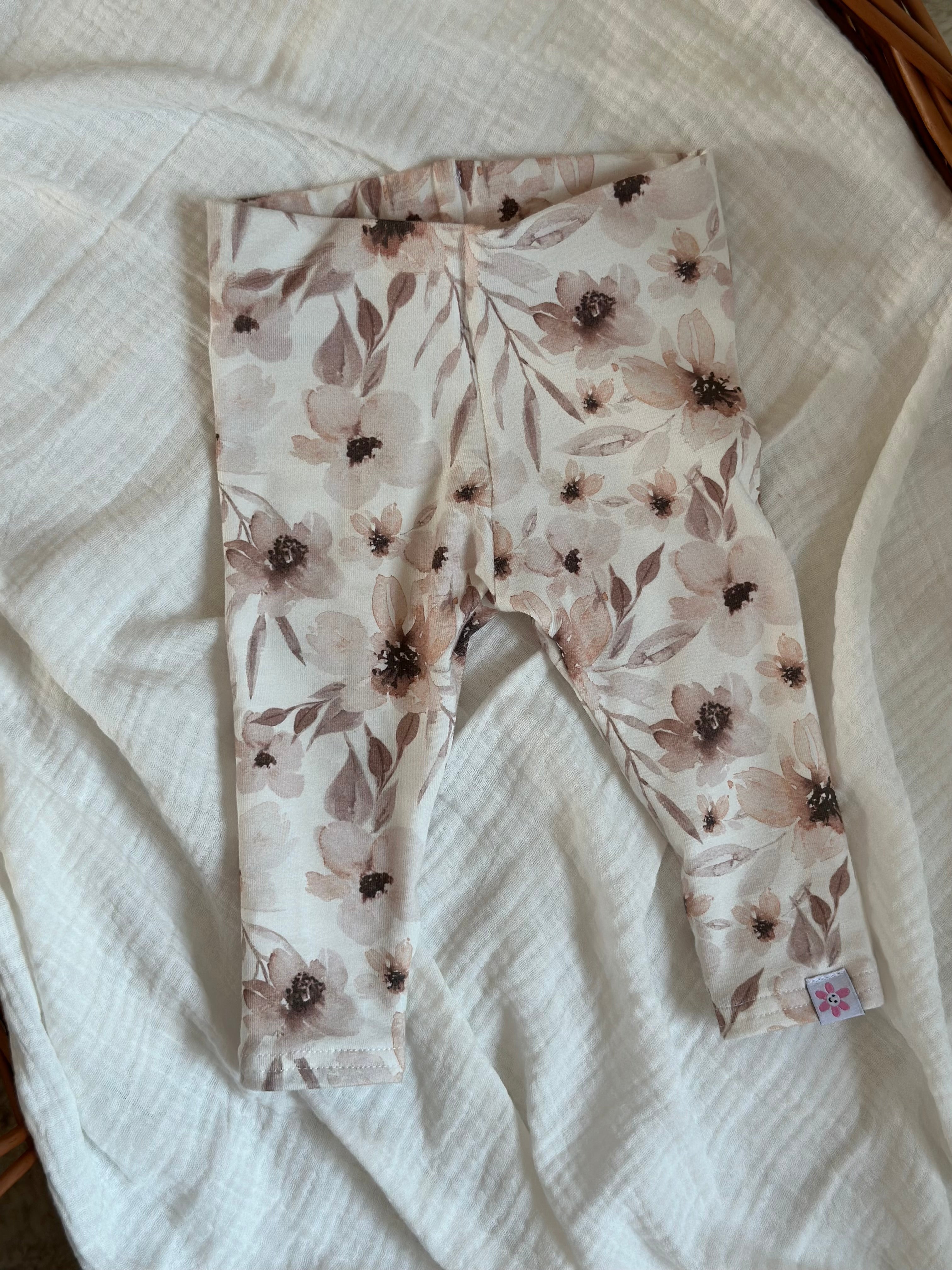 Legging/broekje - Flower creme - For Your Little Cutie