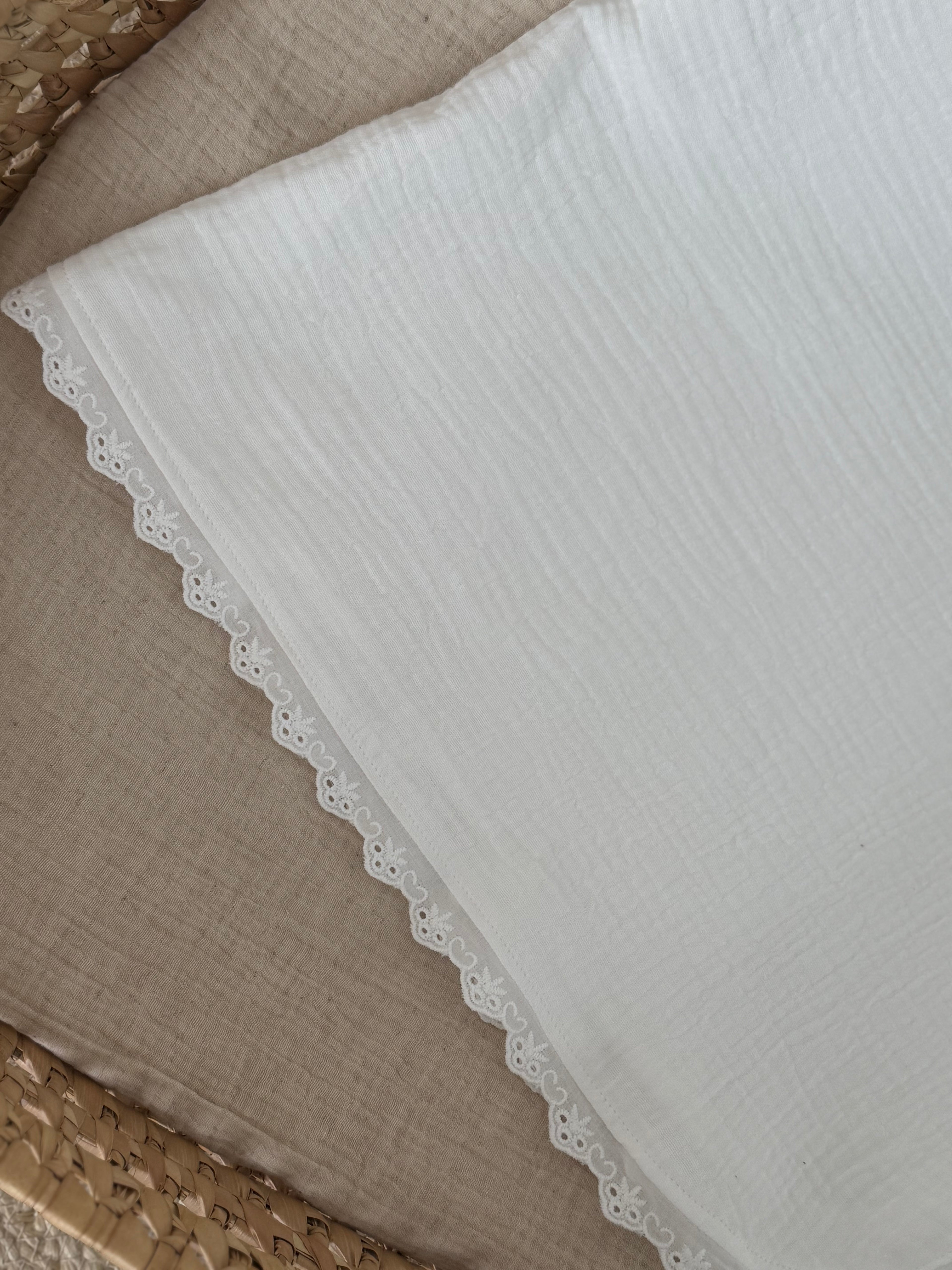 Mousseline Doek - Broderie Off White - For Your Little Cutie