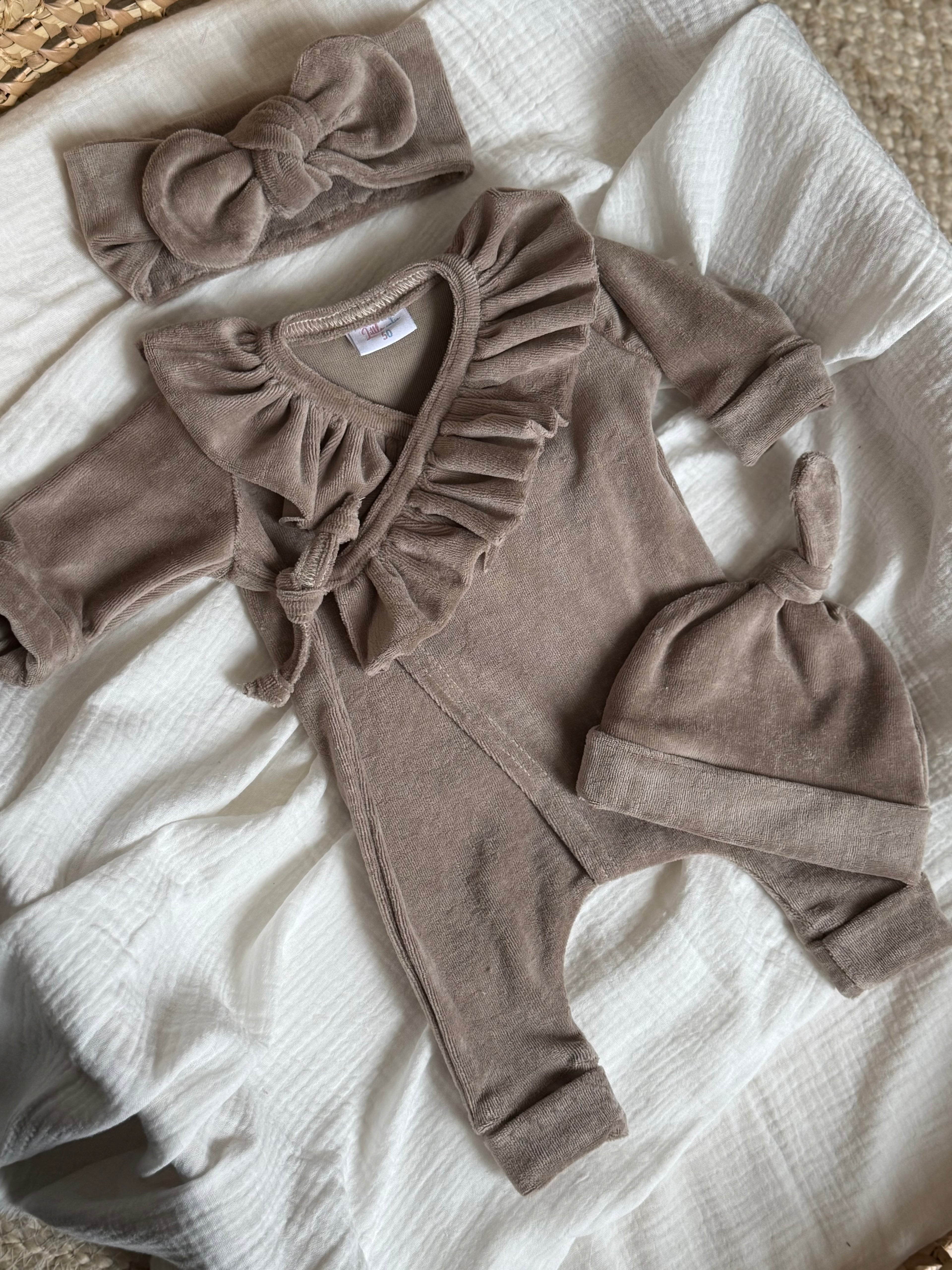 Boxpakje - velours taupe - For Your Little Cutie