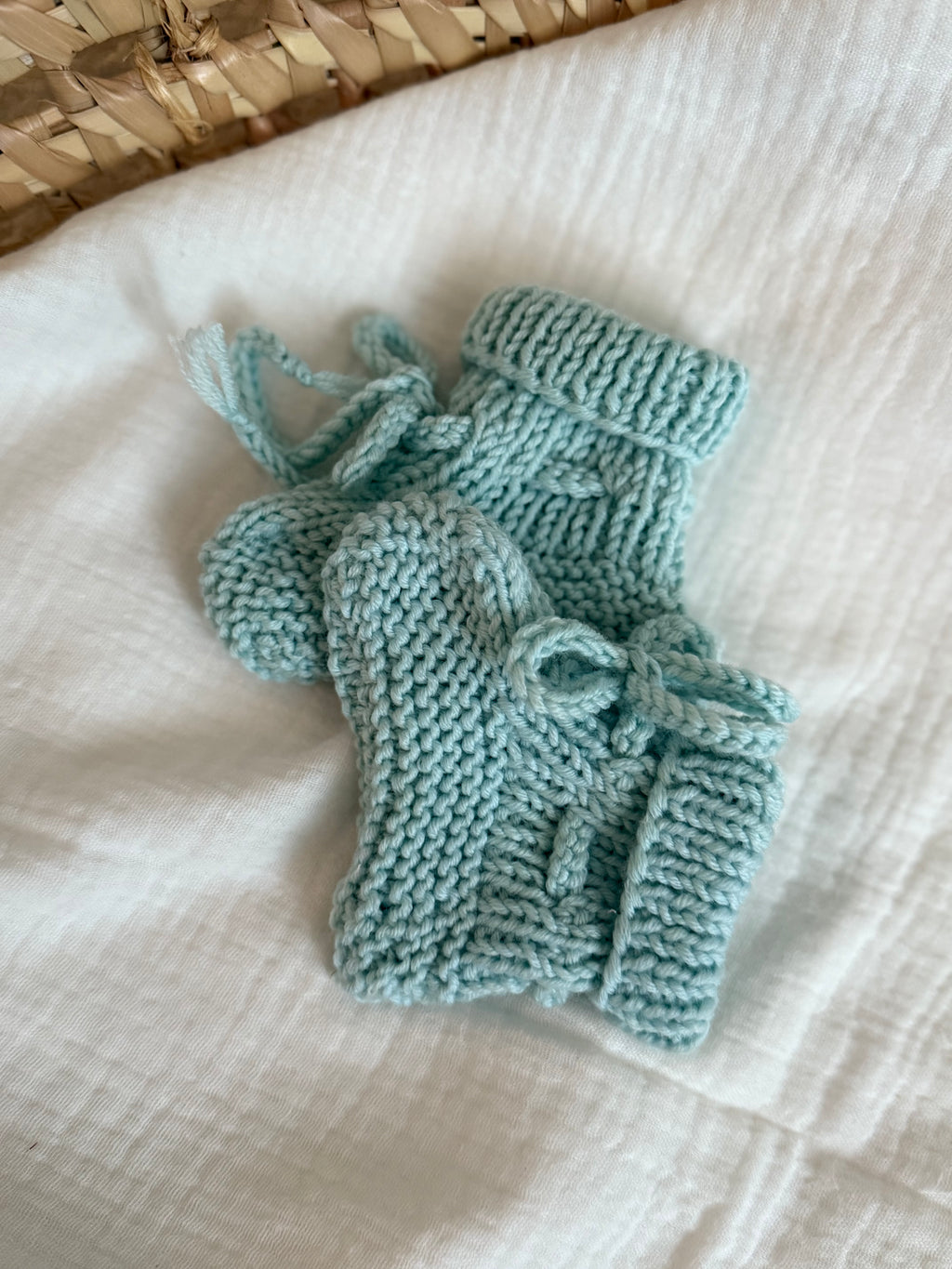 Slofjes merinowol - baby blauw - For Your Little Cutie