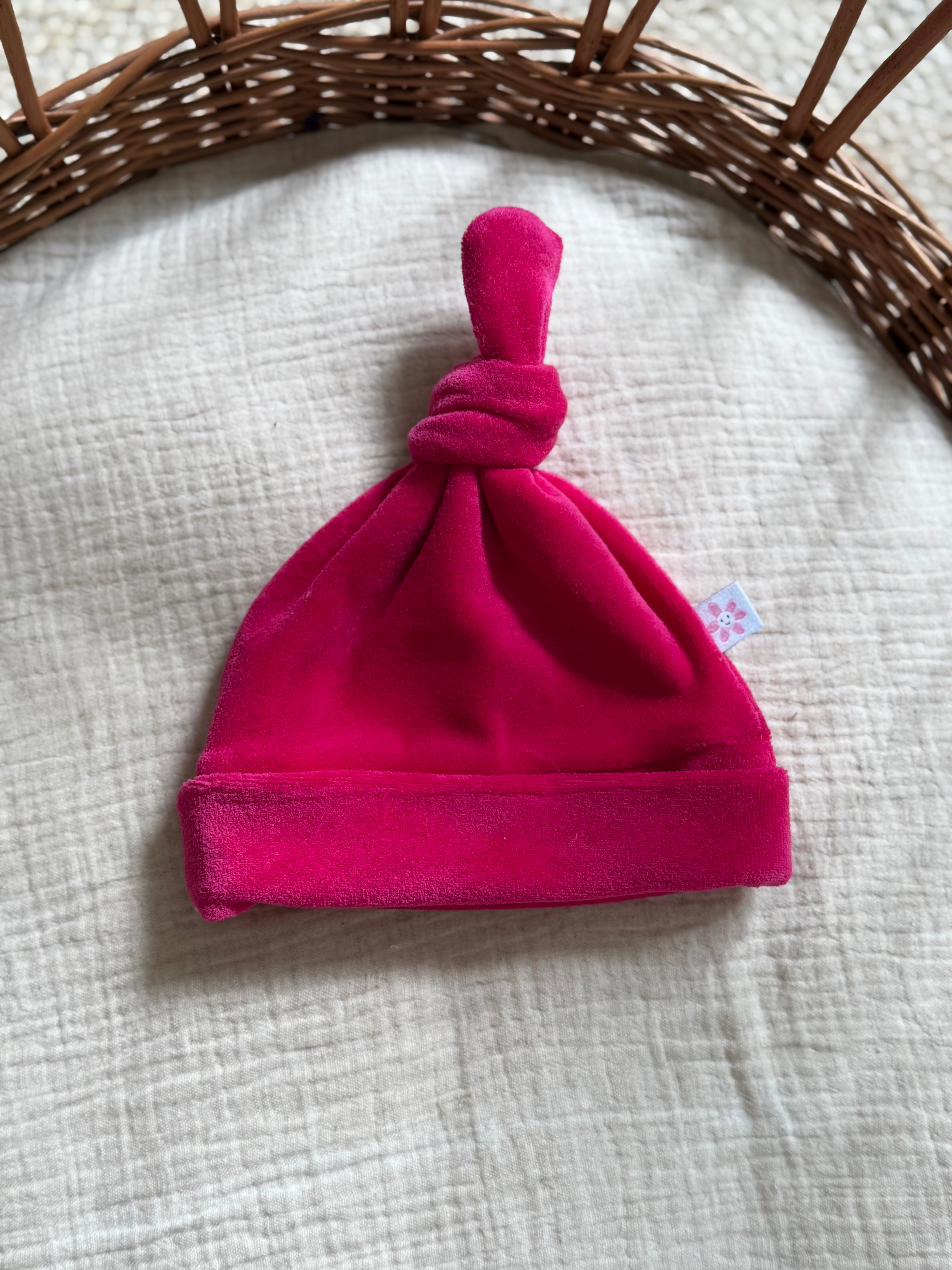 Mutsje - velours fuchsia