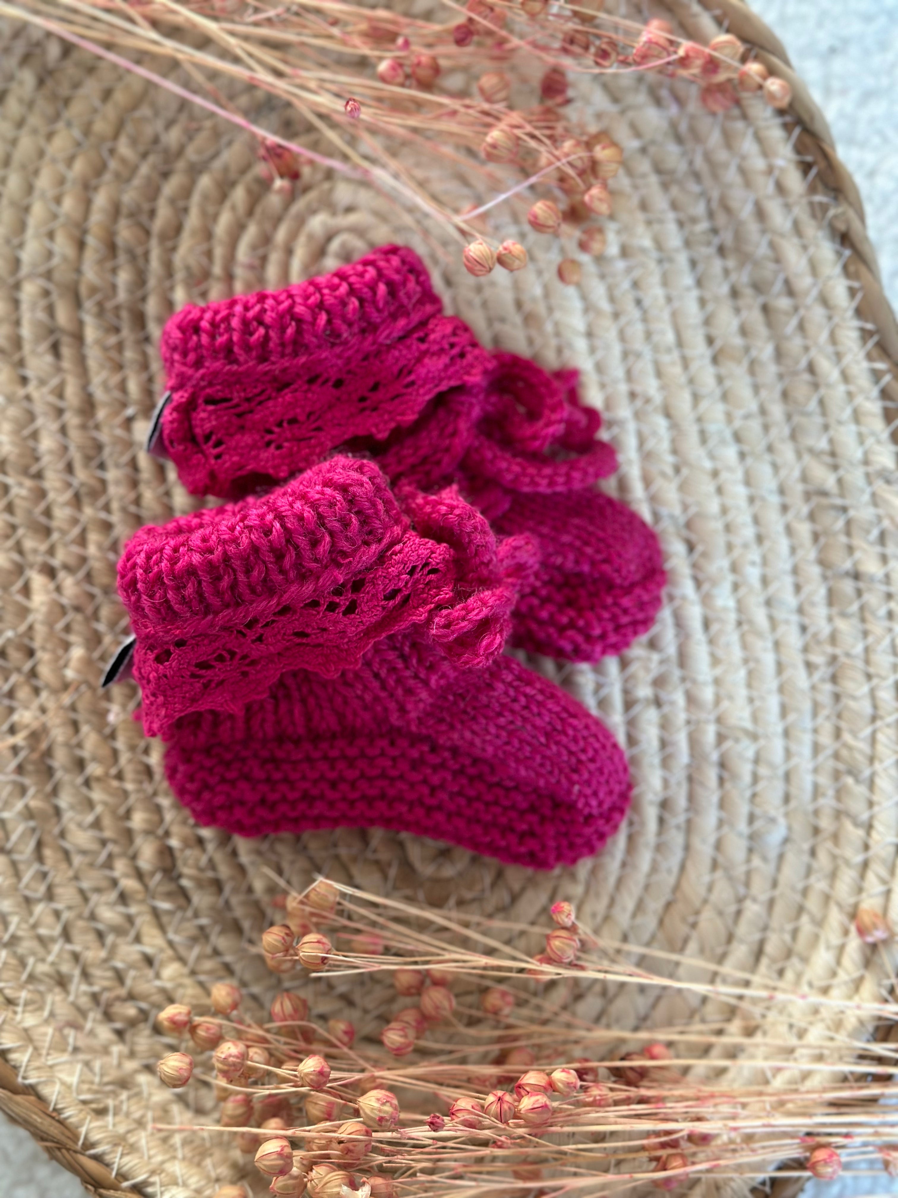 Slofjes kant - merinowol Fuchsia - For Your Little Cutie