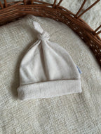 Mutsje unisex - velours creme - For Your Little Cutie